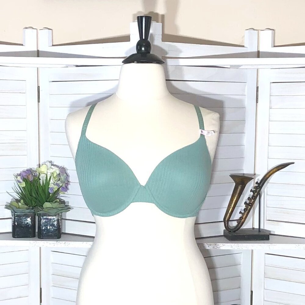 Victoria's Secret Light Green T-Shirt Bra 38DD